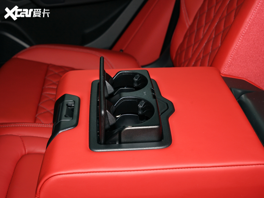 2022?yun)WSQ5 3.0 TFSI quattro