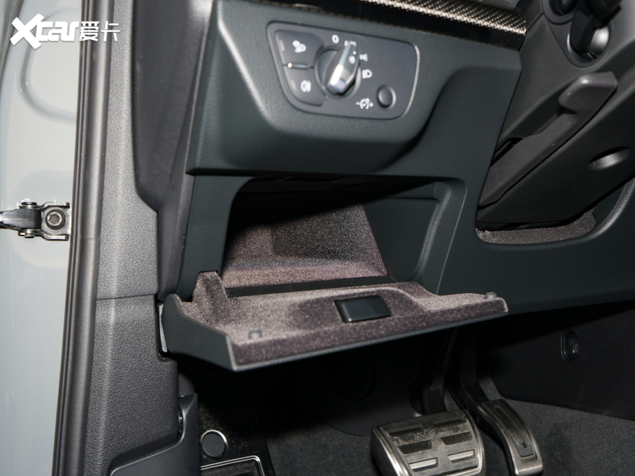 2022��?yu��n)W��SQ5 3.0 TFSI quattro