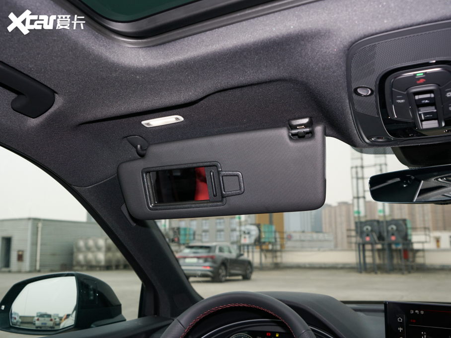 2022��?yu��n)W��SQ5 3.0 TFSI quattro