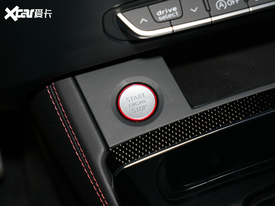 2022��W��SQ5 3.0 TFSI quattro