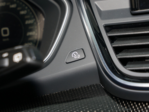 20223.0 TFSI quattro п؅^