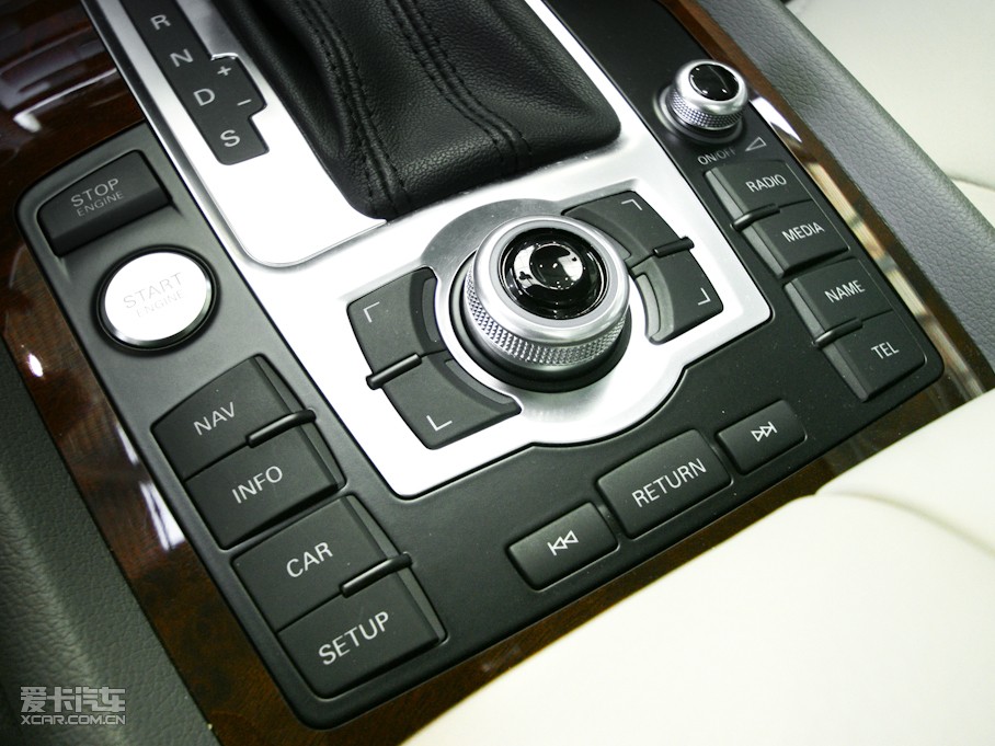 2010WQ7 3.6 FSI quattro g