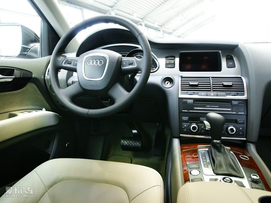 2010WQ7 3.6 FSI quattro g