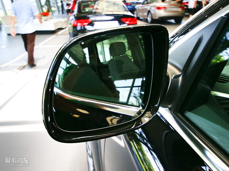 2010?yun)WQ7 3.6 FSI quattro g(sh)