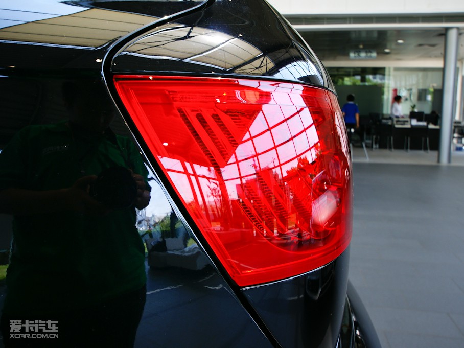 2010WQ7 3.6 FSI quattro g