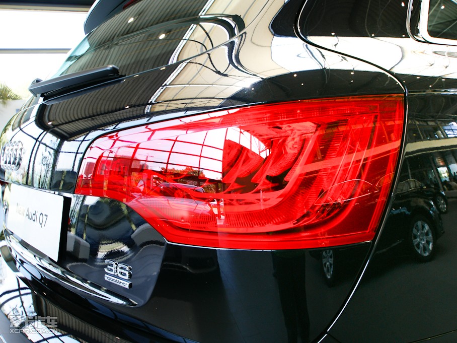 2010WQ7 3.6 FSI quattro g