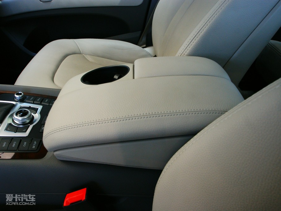 2010WQ7 3.6 FSI quattro g