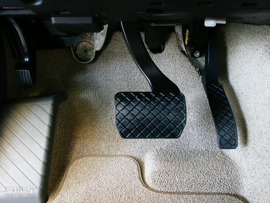 2010?yun)WQ7 3.6 FSI quattro g(sh)