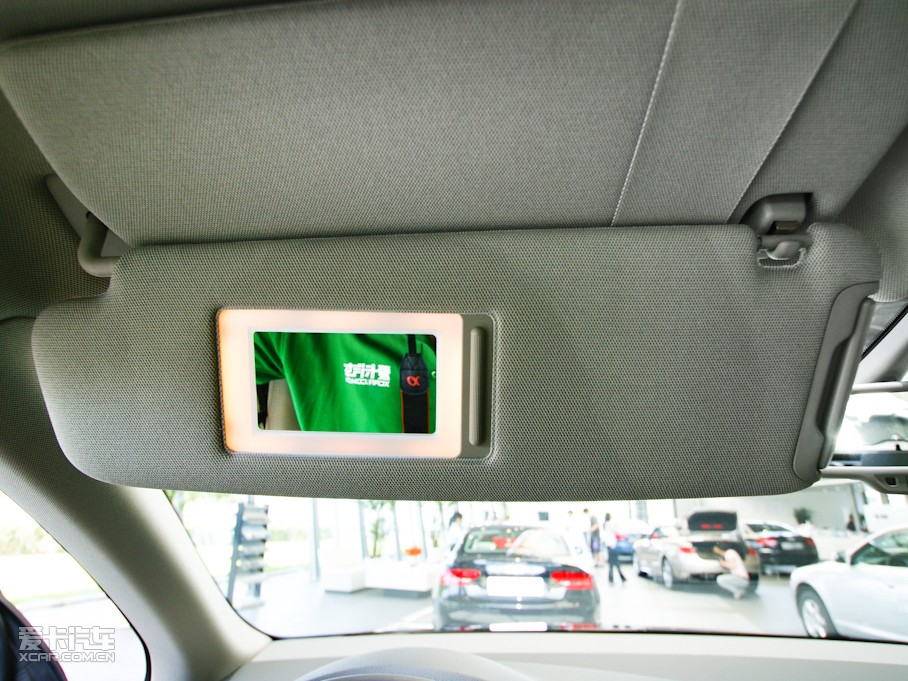 2010?yun)WQ7 3.6 FSI quattro g(sh)