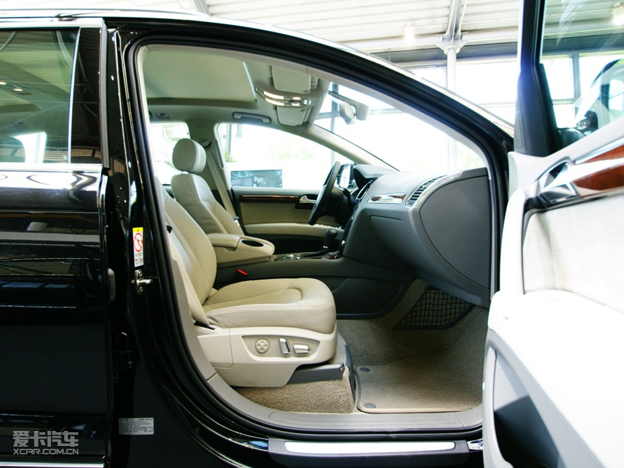 2010WQ7 3.6 FSI quattro g