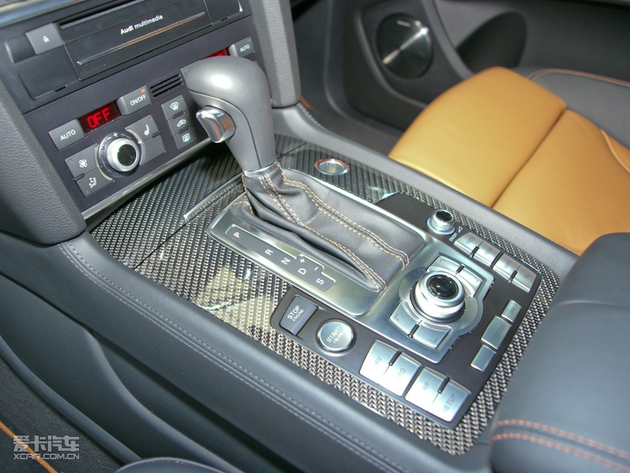 2010?yun)WQ7 6.0TDI V12 Ş