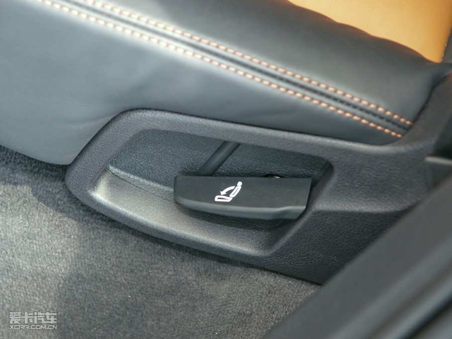 2010?yun)WQ7 6.0TDI V12 Ş