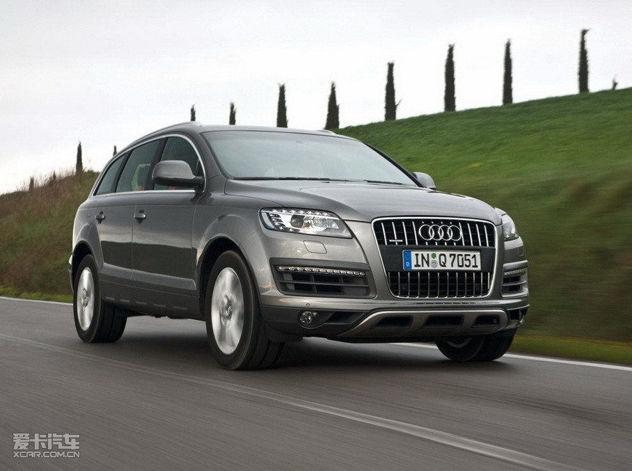 2010WQ7 3.6 FSI quattro A