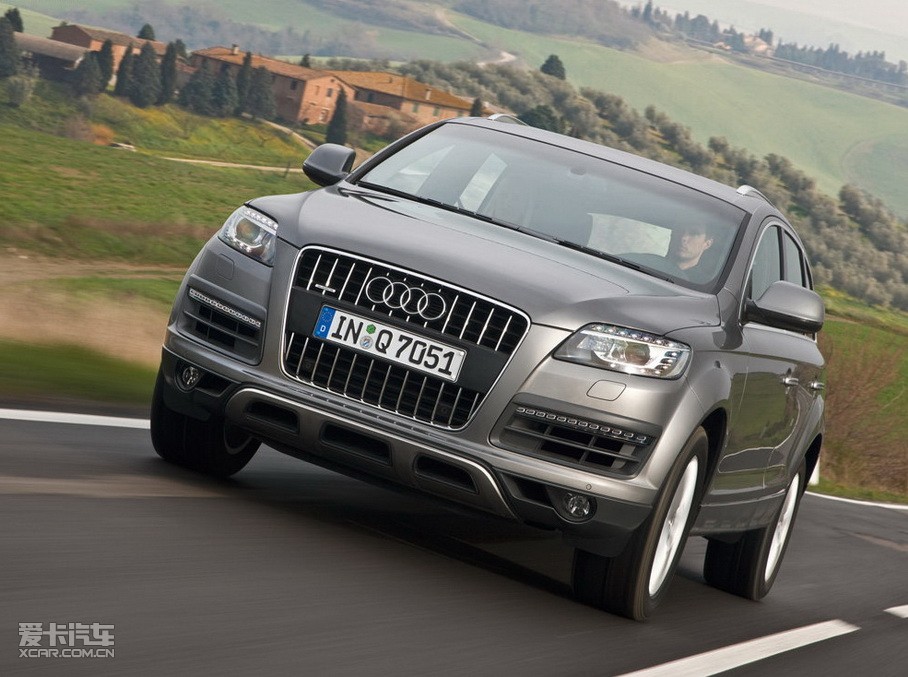 2010WQ7 3.6 FSI quattro A