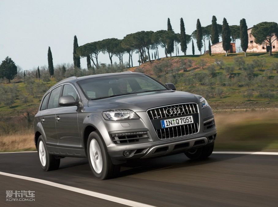 2010WQ7 3.6 FSI quattro A