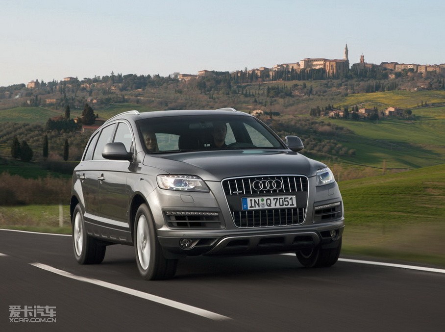 2010WQ7 3.6 FSI quattro A