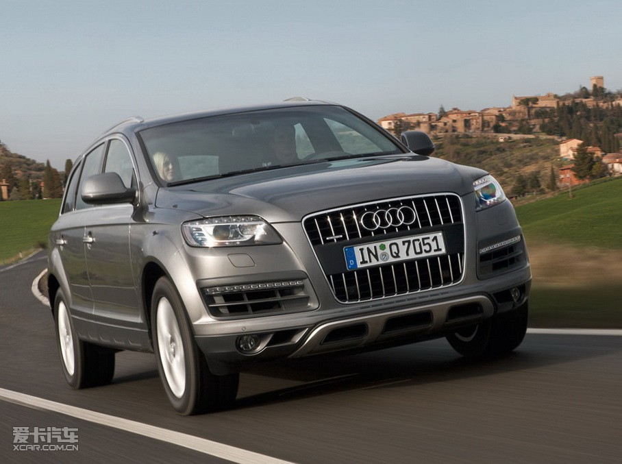 2010?yun)WQ7 3.6 FSI quattro A