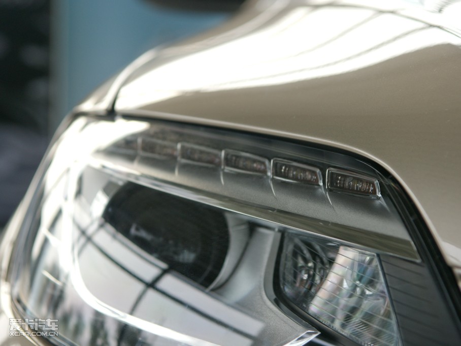 2011?yun)WQ7 3.0TFSI ͸߹ʰ