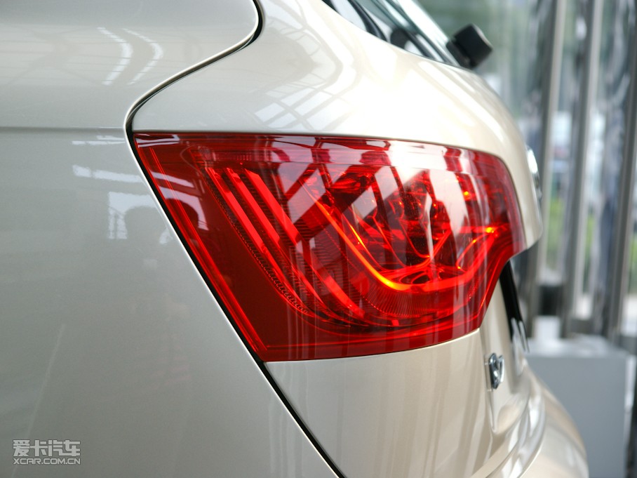 2011WQ7 3.0TFSI ͸߹ʰ