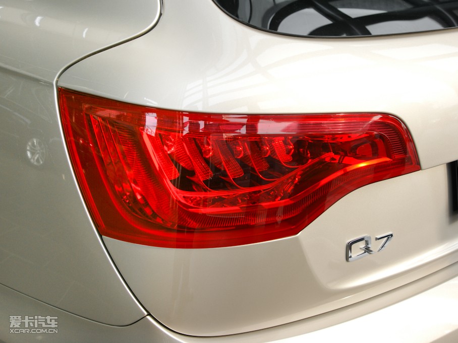 2011WQ7 3.0TFSI ͸߹ʰ