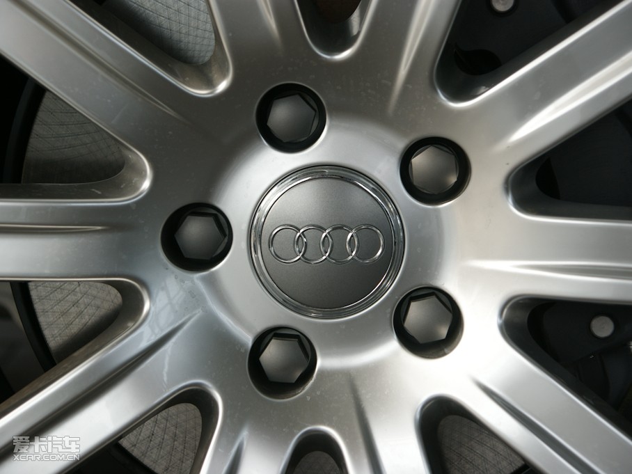 2011WQ7 3.0TFSI ͸߹ʰ