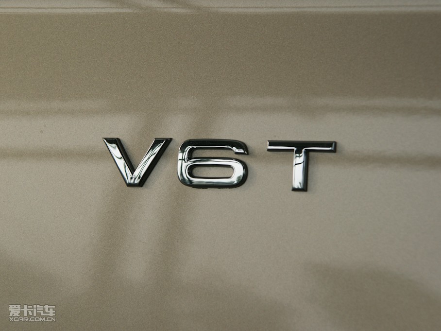 2011?yun)WQ7 3.0TFSI ͸߹ʰ