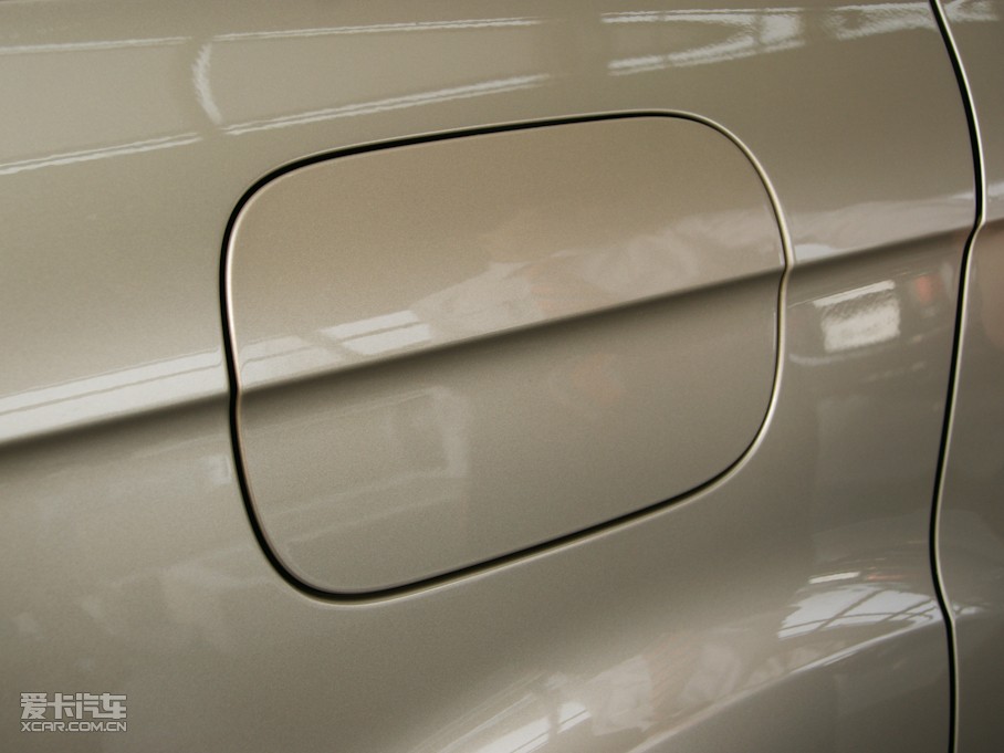 2011?yun)WQ7 3.0TFSI ͸߹ʰ