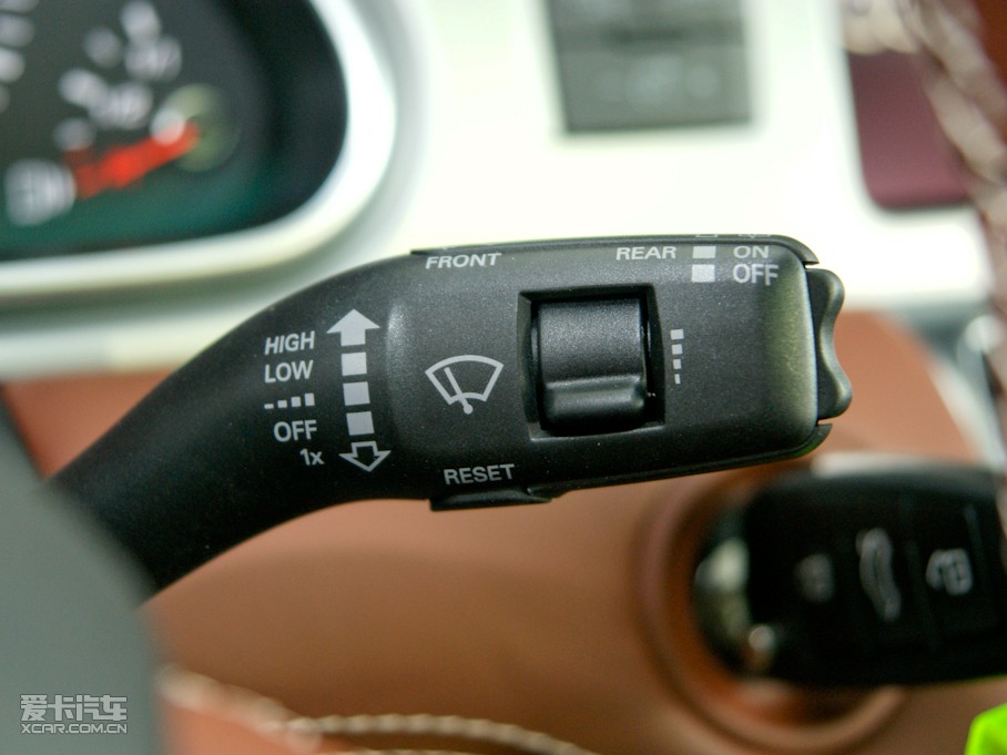 2011WQ7 3.0TFSI ͸߹ʰ