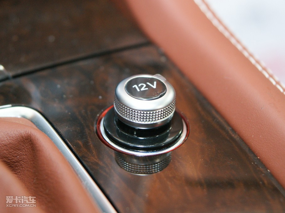 2011WQ7 3.0TFSI ͸߹ʰ