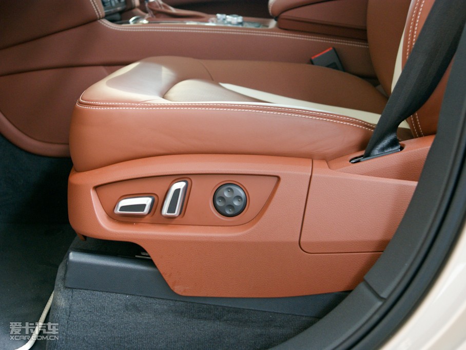 2011WQ7 3.0TFSI ͸߹ʰ