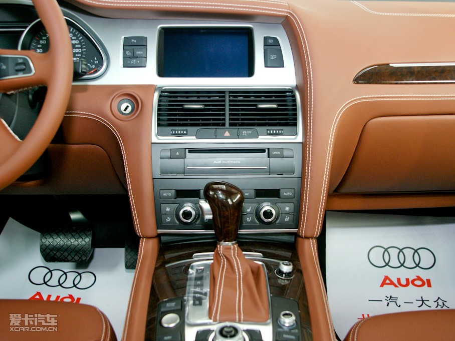 2011WQ7 3.0TFSI ͸߹ʰ