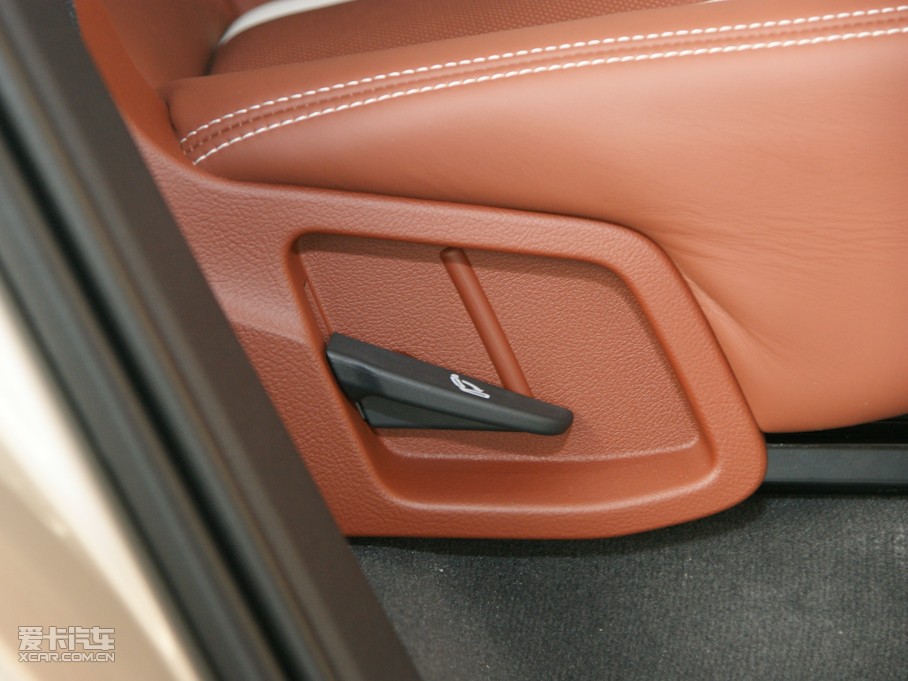 2011WQ7 3.0TFSI ͸߹ʰ