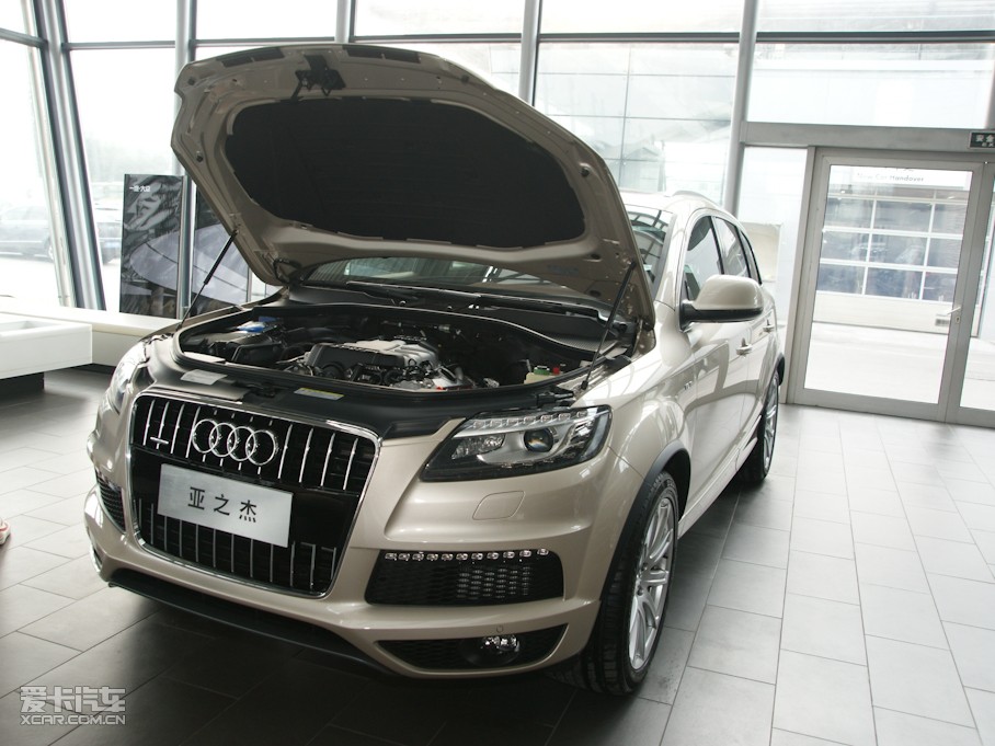2011WQ7 3.0TFSI ͸߹ʰ