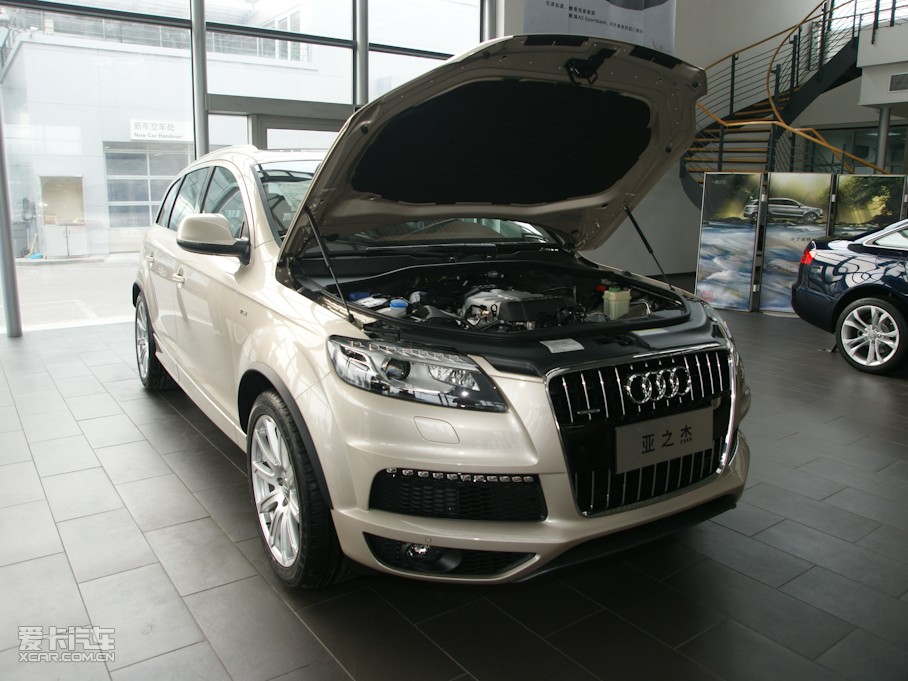 2011WQ7 3.0TFSI ͸߹ʰ