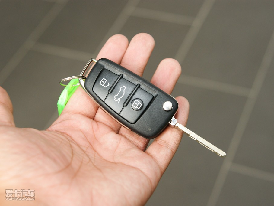 2011?yun)WQ7 3.0TFSI (zhun)͸߹ʰ