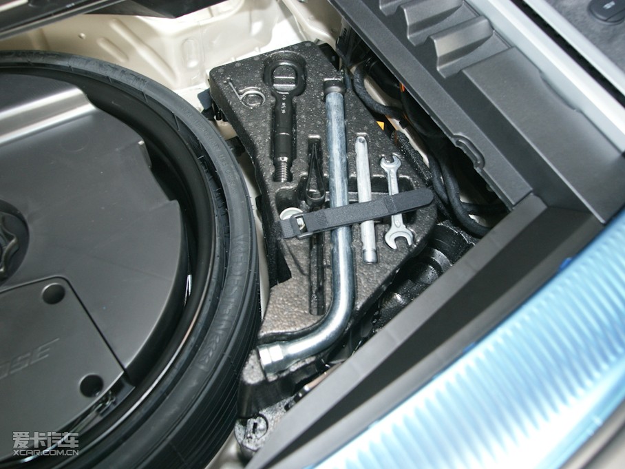 2011?yun)WQ7 3.0TFSI ͸߹ʰ