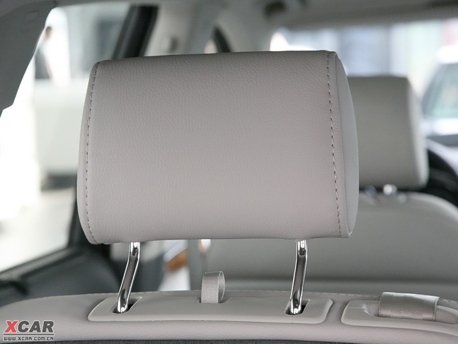 2010WQ7 3.6 FSI quattro A