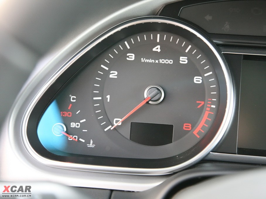 2010WQ7 3.6 FSI quattro A