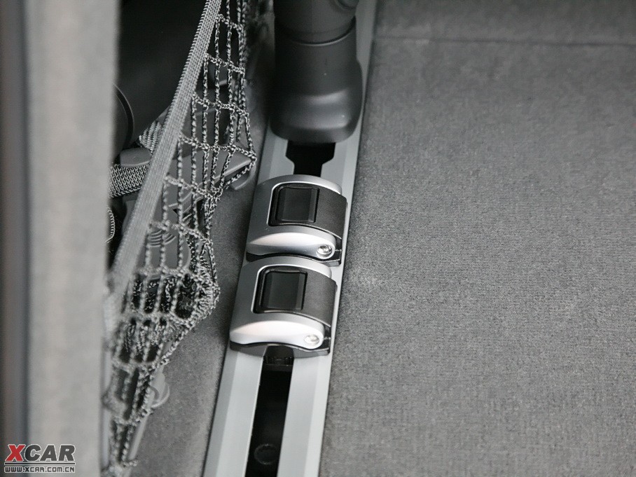 2010?yun)WQ7 3.6 FSI quattro A