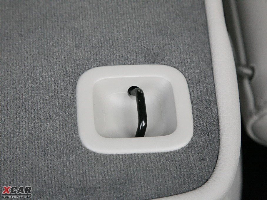 2010WQ7 3.6 FSI quattro A