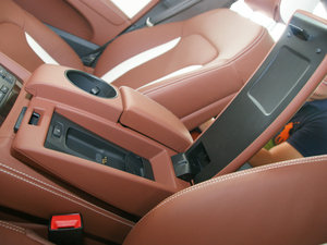 20113.0TFSI ͸߹ʰ g