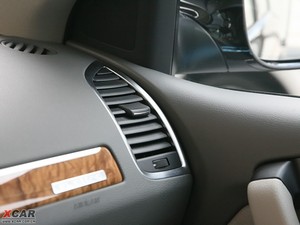 20103.6 FSI quattro A g