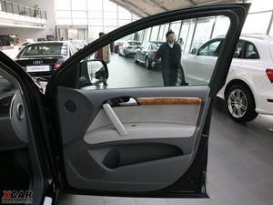 20103.6 FSI quattro A g