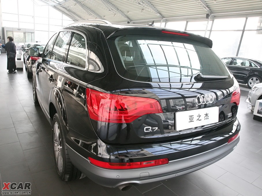 2010WQ7 3.6 FSI quattro A