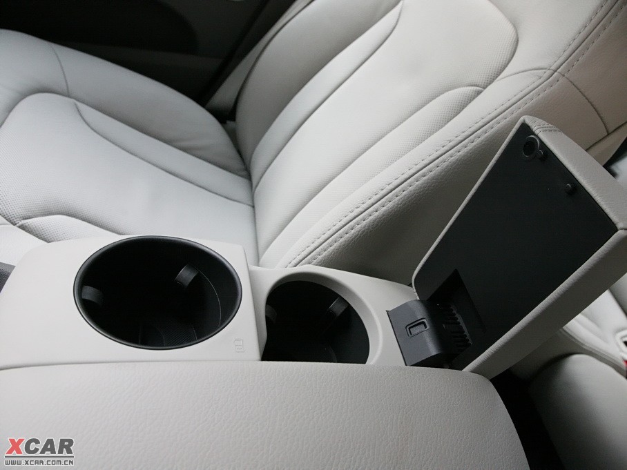 2010WQ7 3.6 FSI quattro A