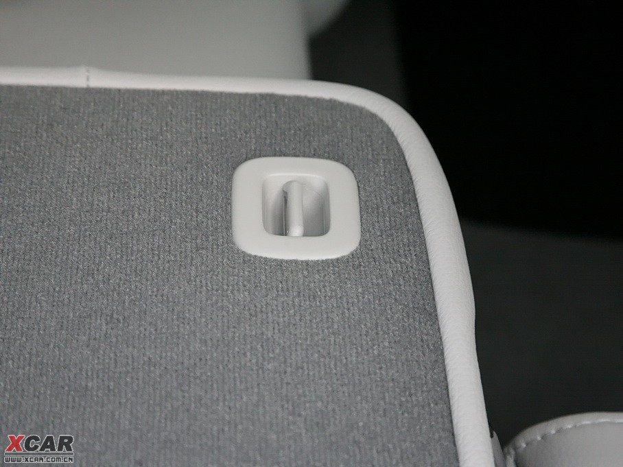 2010WQ7 3.6 FSI quattro A