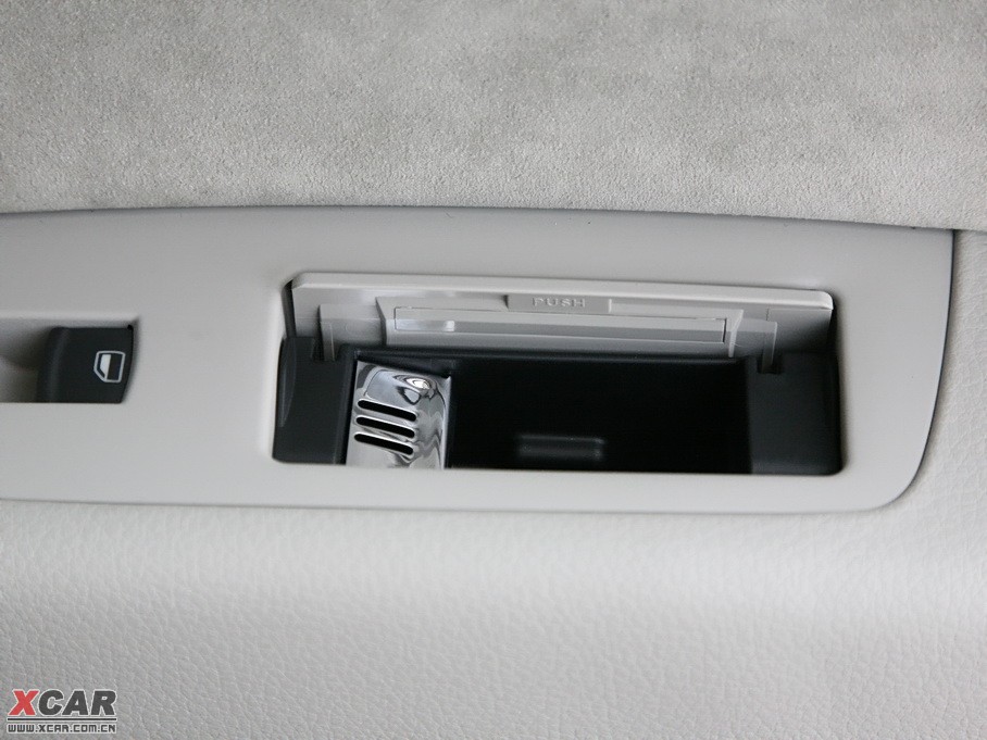 2010WQ7 3.6 FSI quattro A