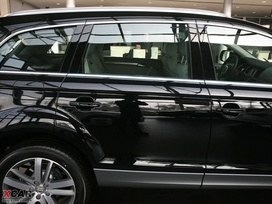 2010WQ7 3.6 FSI quattro A