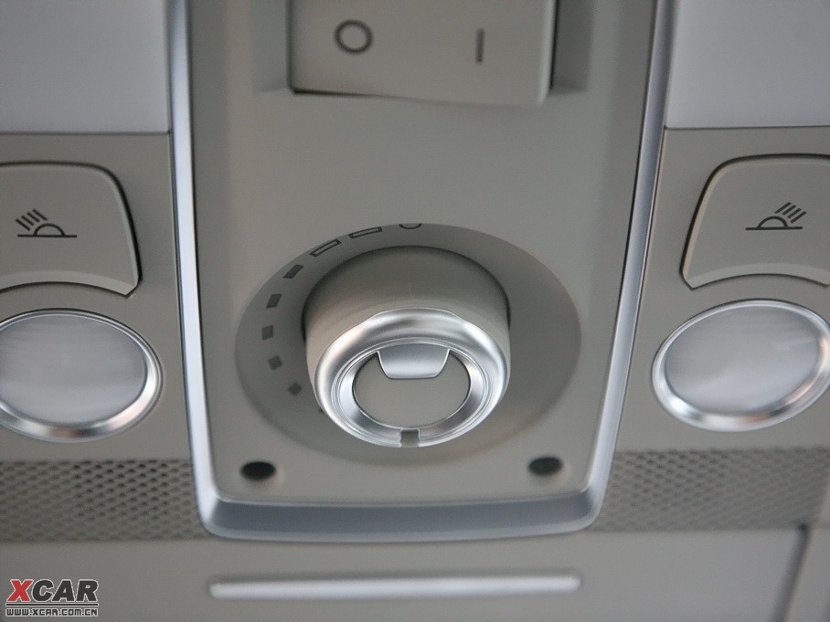 2010WQ7 3.6 FSI quattro A