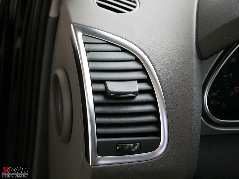 2010WQ7 3.6 FSI quattro A